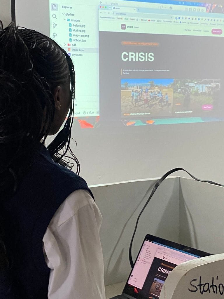 Ghokenyu Glydine Vuyof presenting her CRISIS project at the Togeva STEAM Summer School 2026