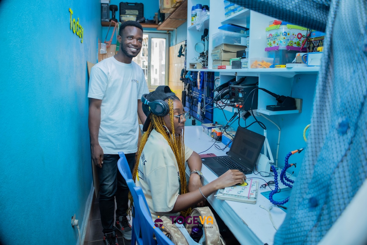 Nevtekk community members